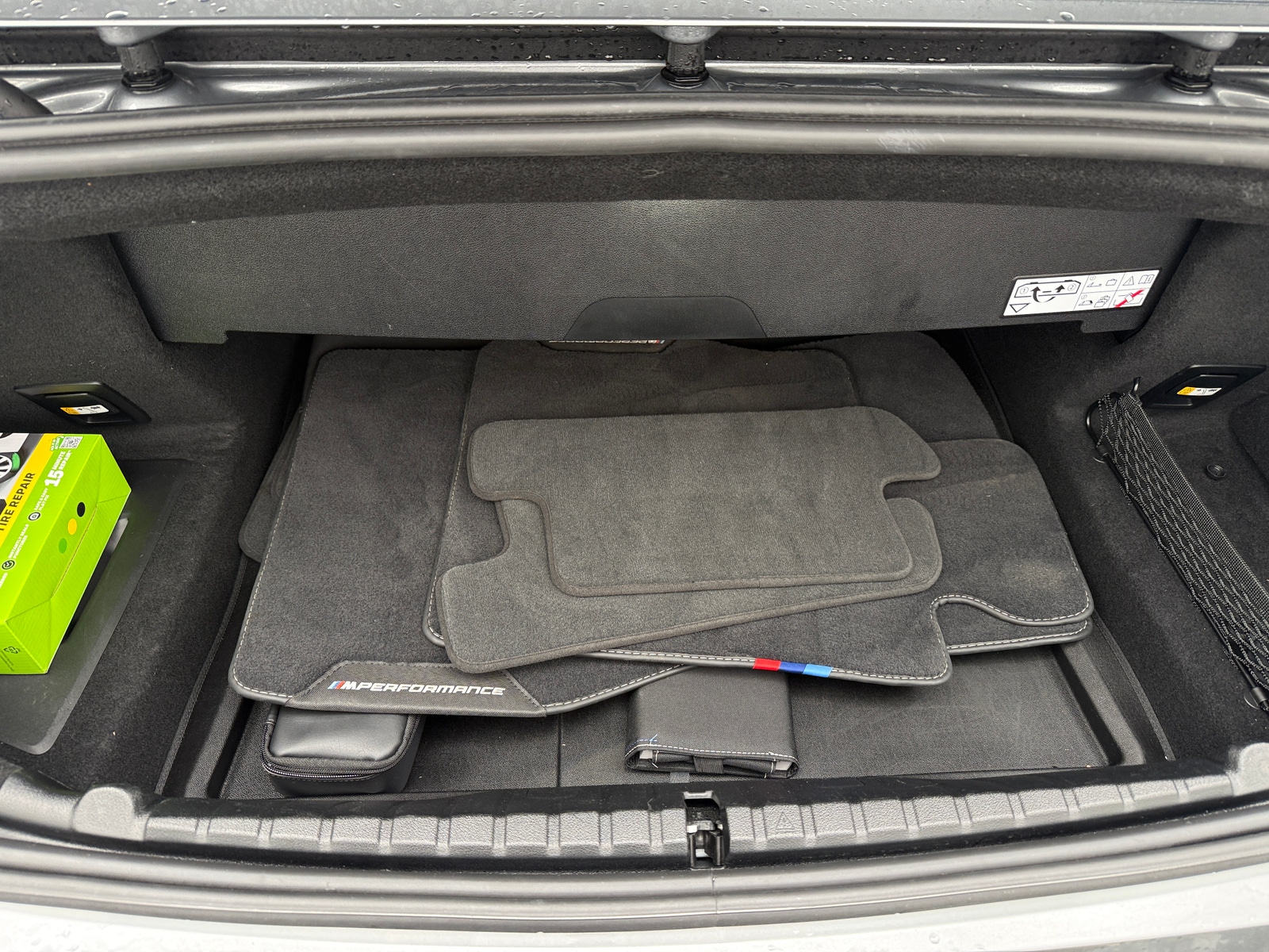 Thumbnail: 2024 BMW 8 Series - 4