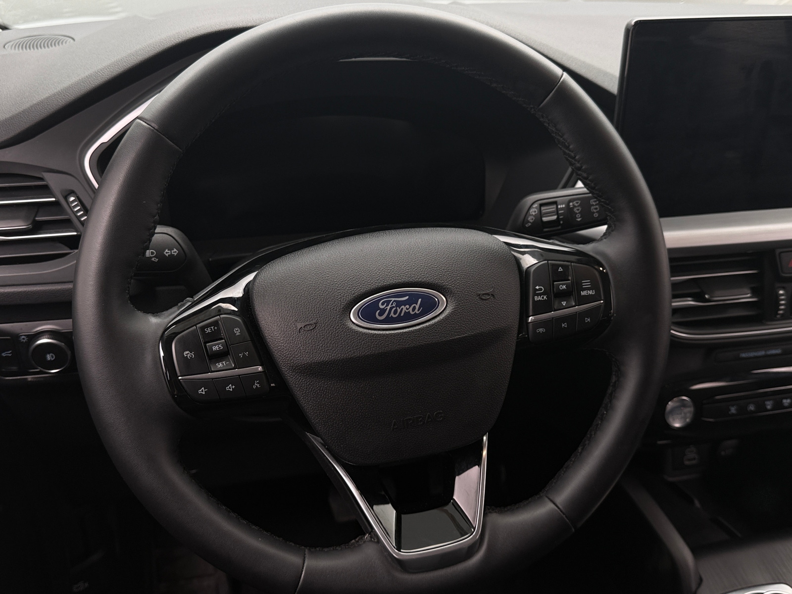 Thumbnail: 2025 Ford Escape - 4