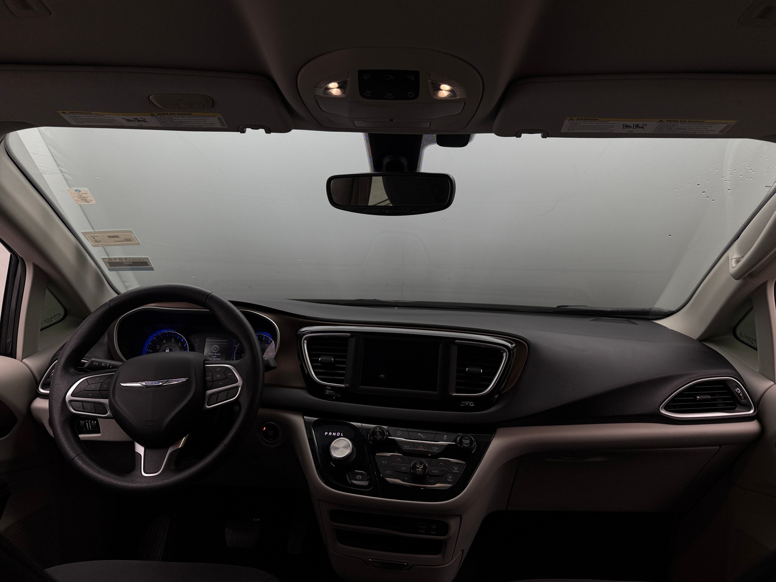 Thumbnail: 2019 Chrysler Pacifica - 3