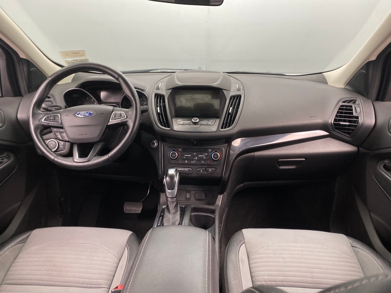 Thumbnail: 2019 Ford Escape - 2