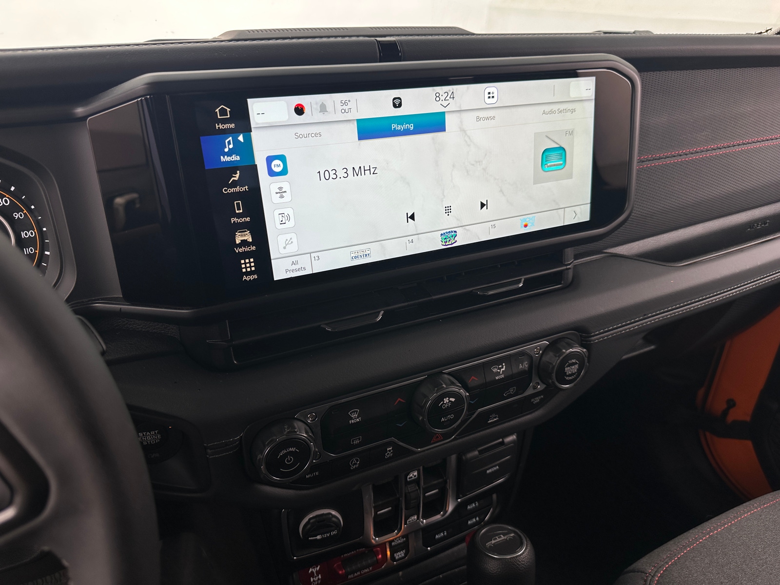 Thumbnail: 2025 Jeep Gladiator - 4