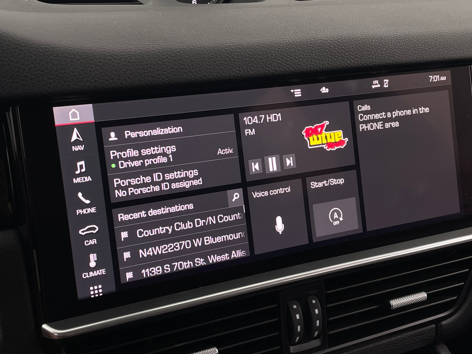 Thumbnail: 2021 Porsche Cayenne - 3