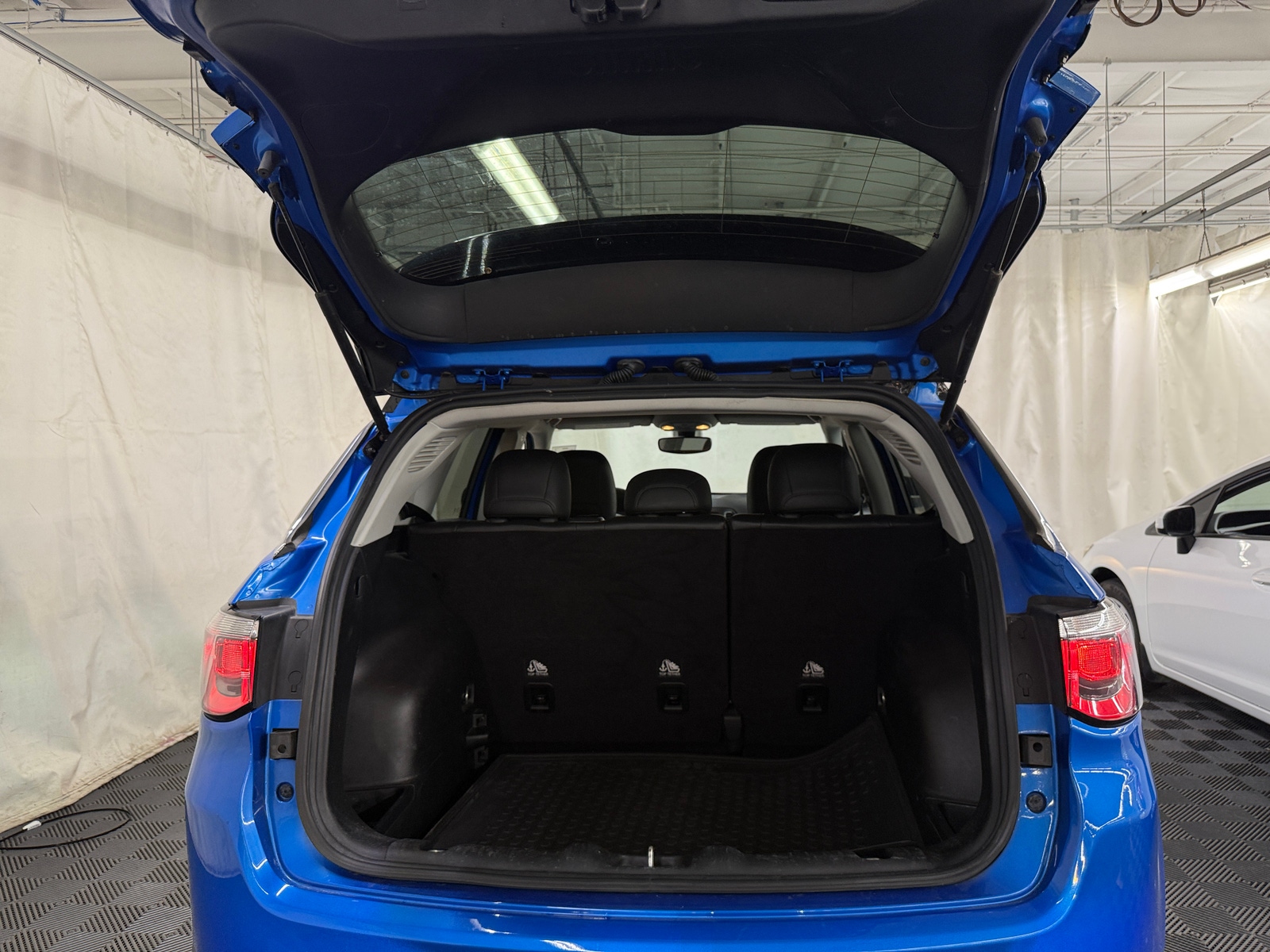 Thumbnail: 2018 Jeep Compass - 7