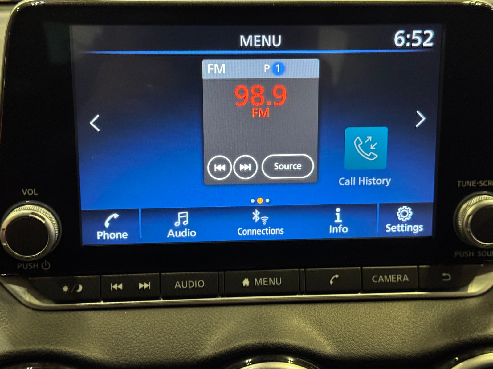 Thumbnail: 2024 Nissan Sentra - 4