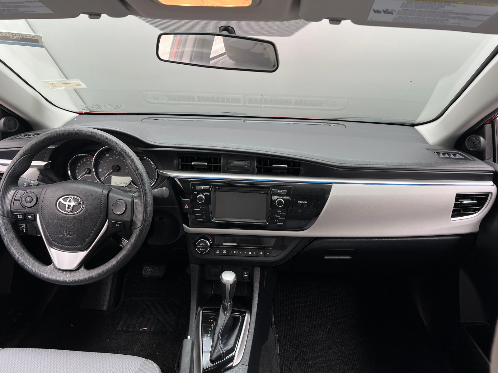 Thumbnail: 2016 Toyota Corolla - 3