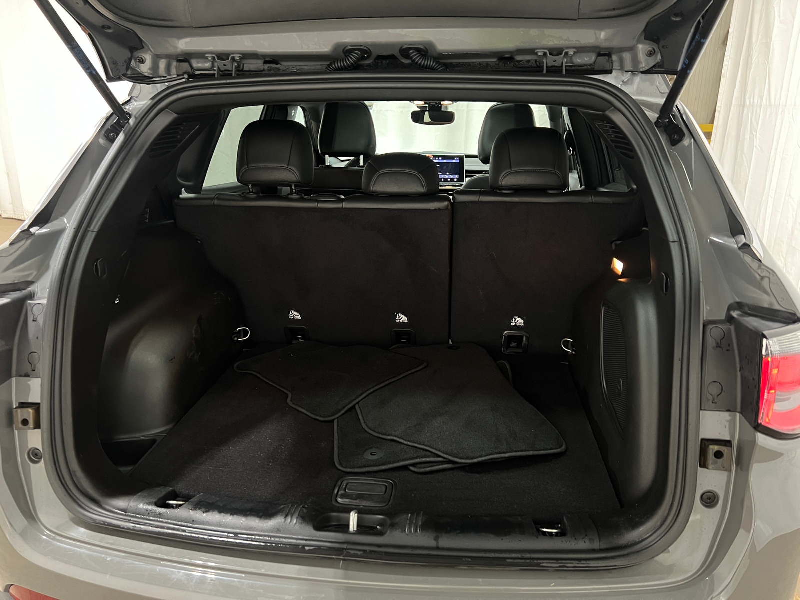 Thumbnail: 2024 Jeep Compass - 6