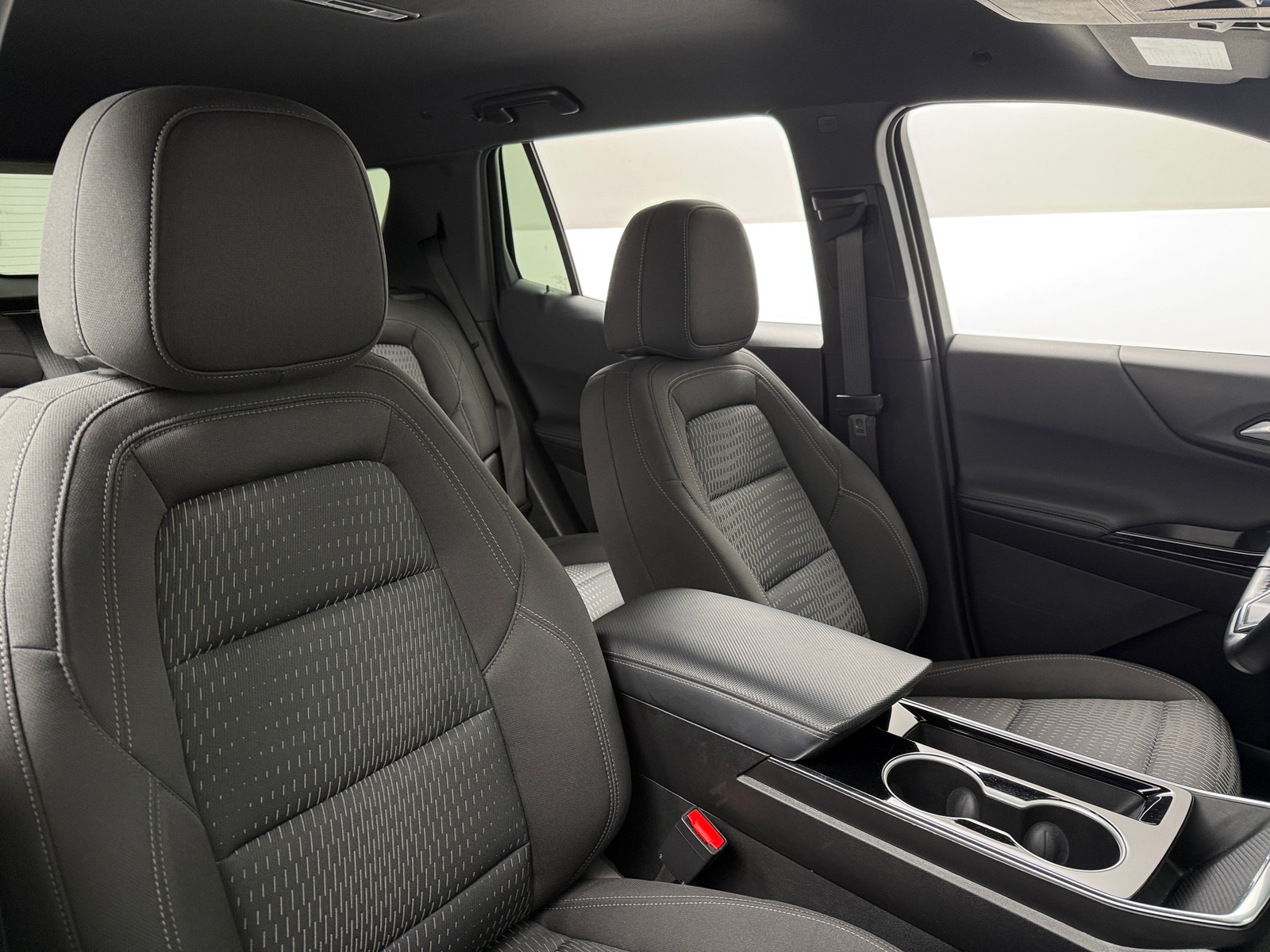 Thumbnail: 2025 Chevrolet Equinox - 2