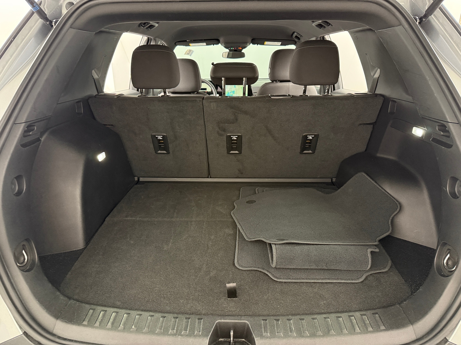 Thumbnail: 2025 Chevrolet Equinox - 7