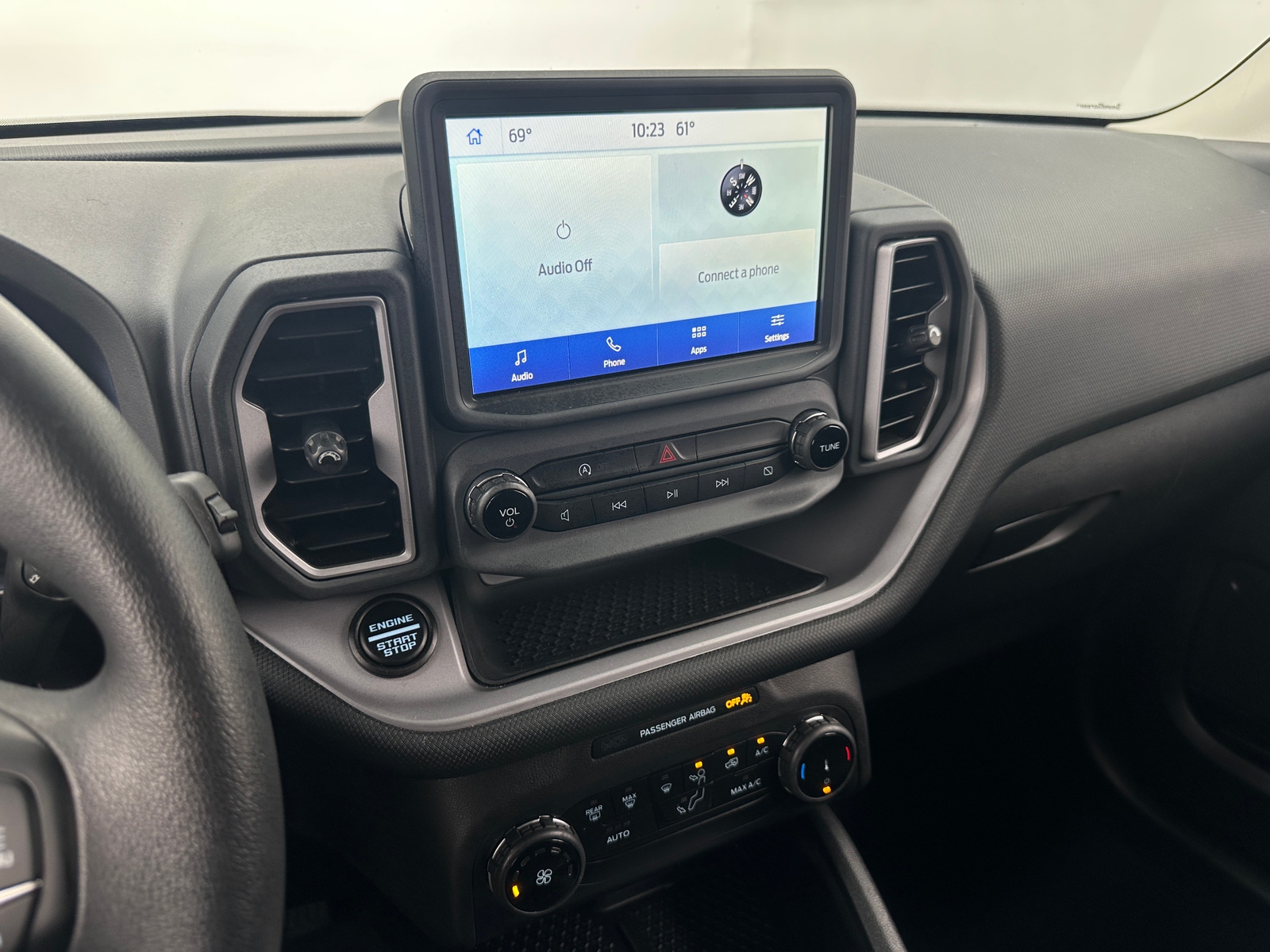 Thumbnail: 2024 Ford Bronco Sport - 4