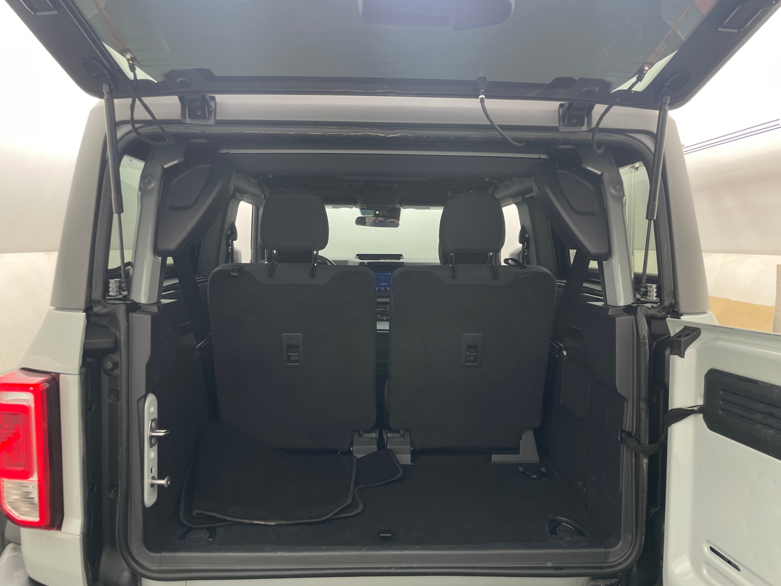 Thumbnail: 2023 Ford Bronco - 7