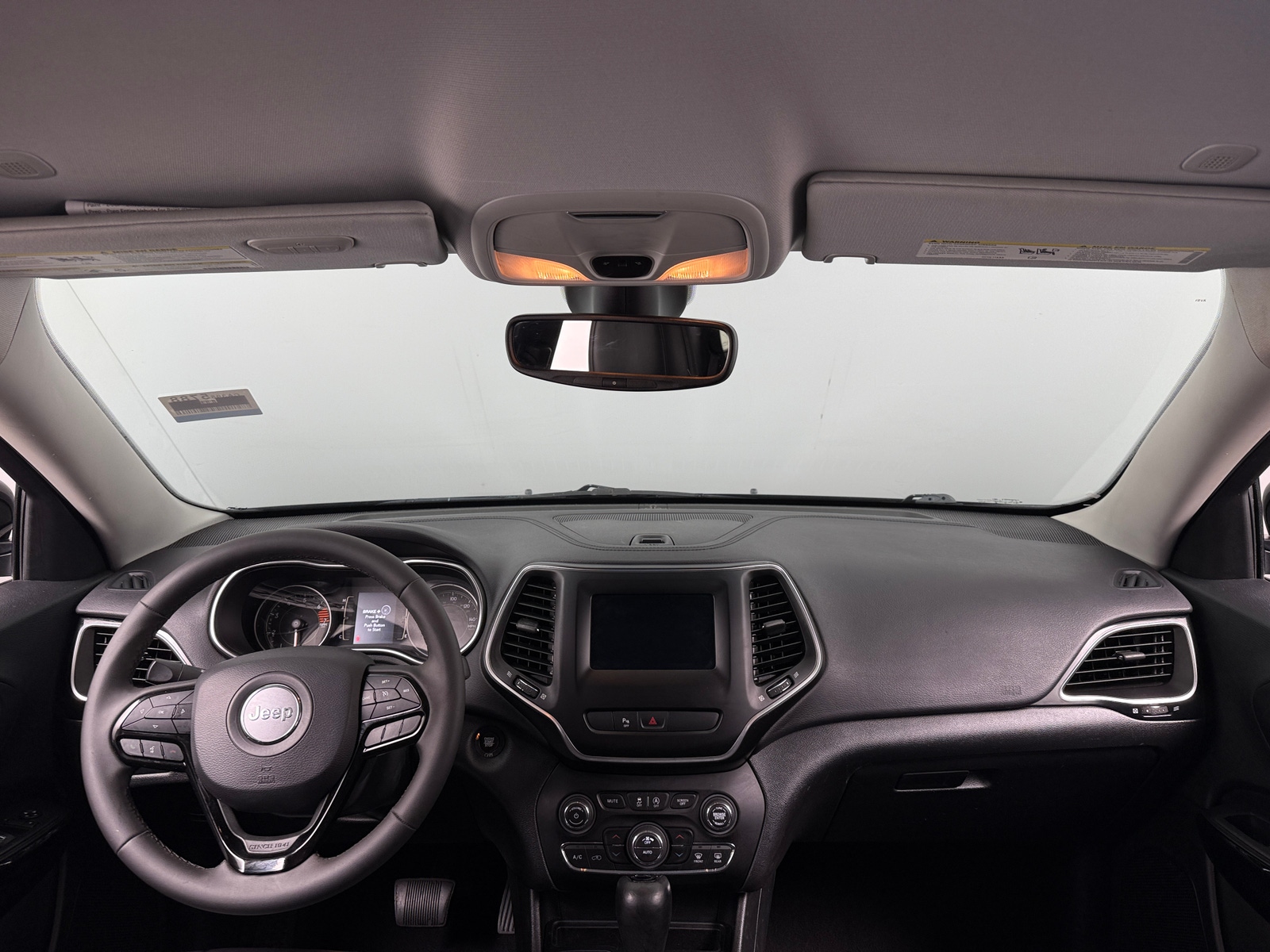 Thumbnail: 2020 Jeep Cherokee - 3