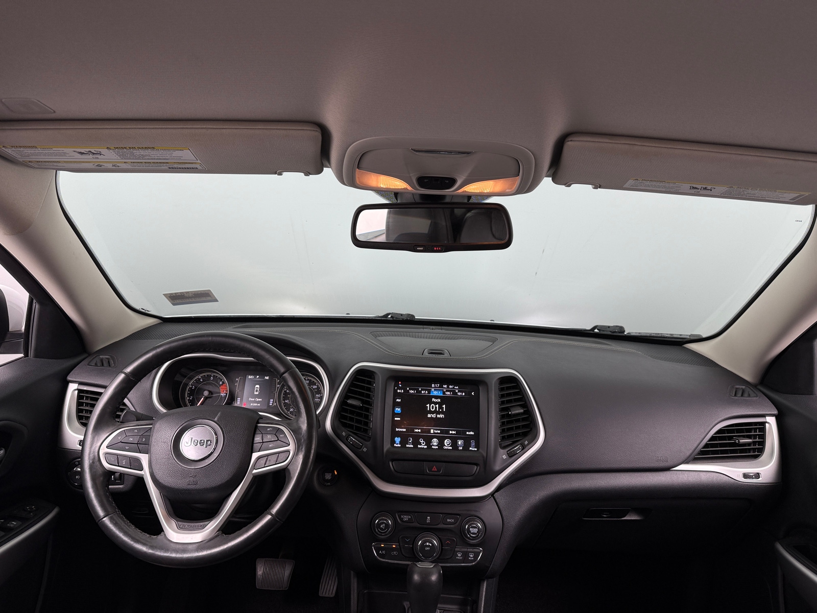 Thumbnail: 2018 Jeep Cherokee - 3