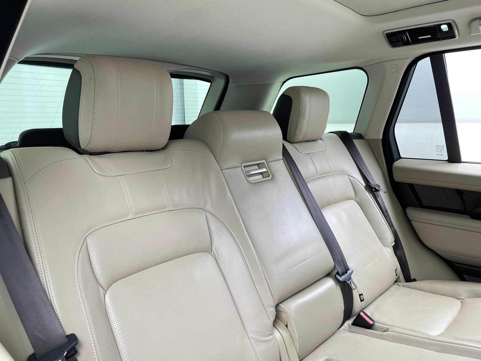 Thumbnail: 2018 Land Rover Range Rover - 5