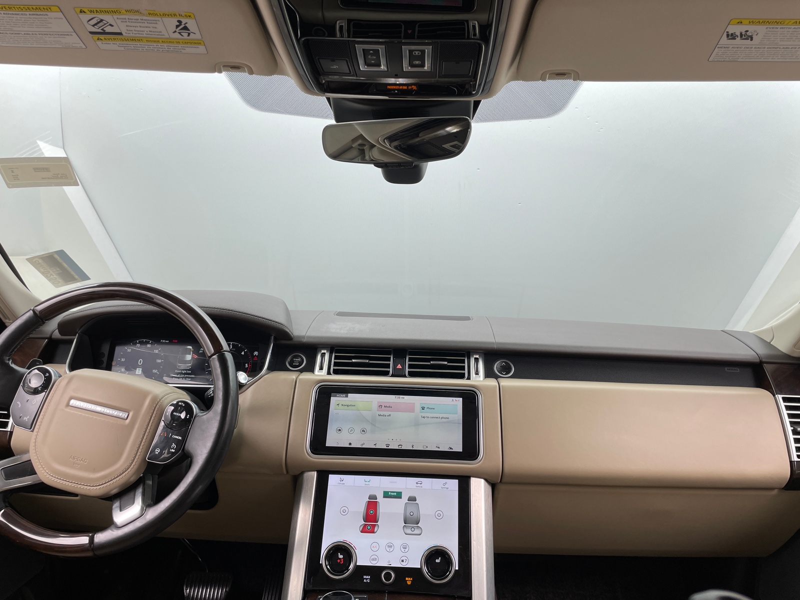 Thumbnail: 2018 Land Rover Range Rover - 2