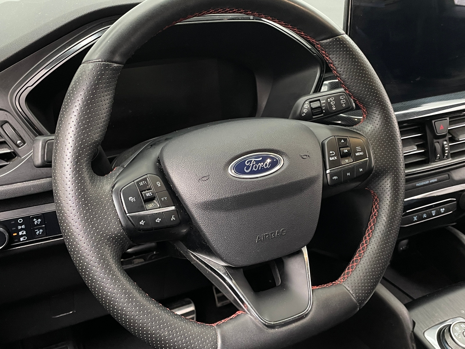 Thumbnail: 2024 Ford Escape - 5