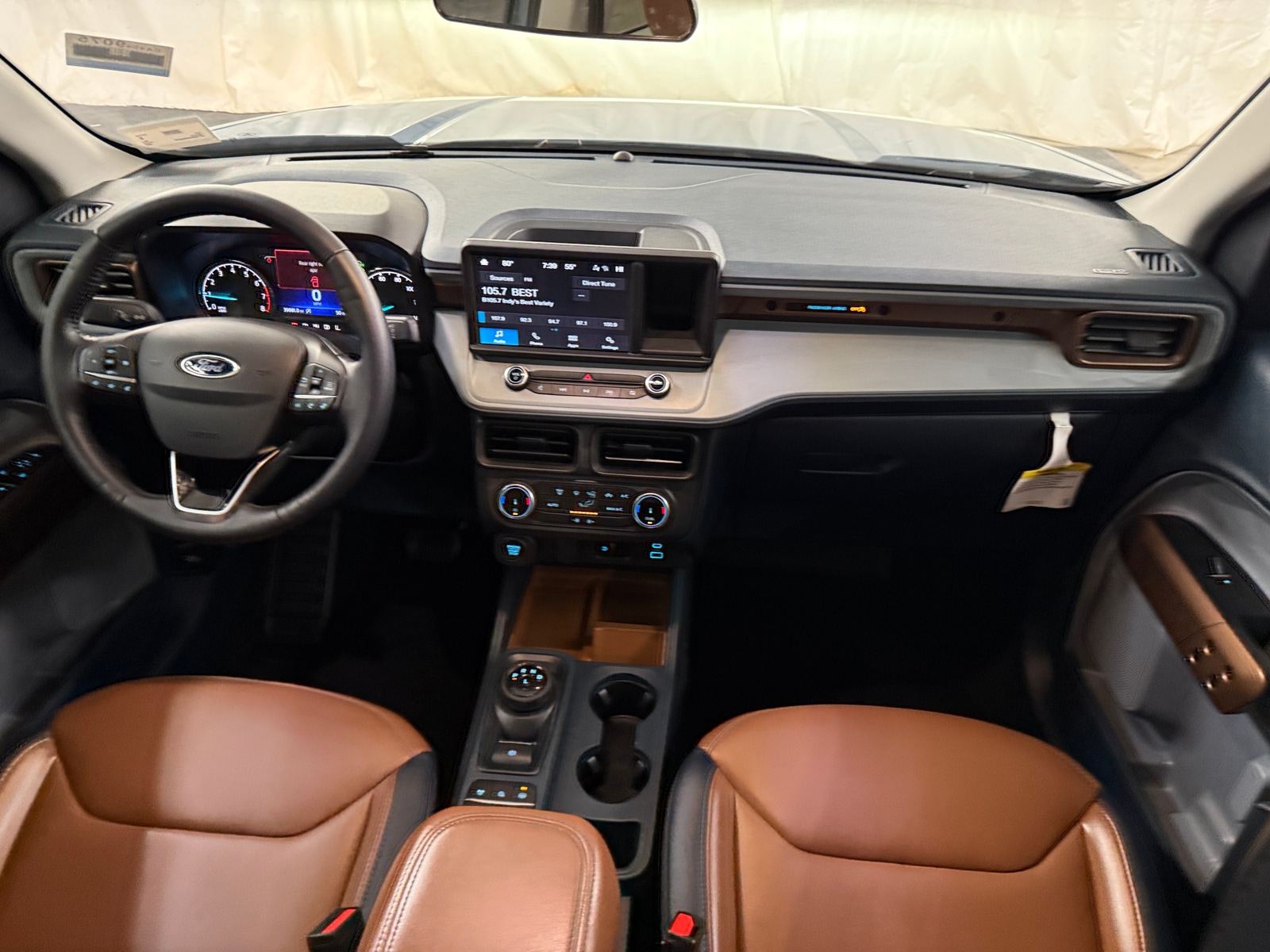 Thumbnail: 2022 Ford Maverick - 3