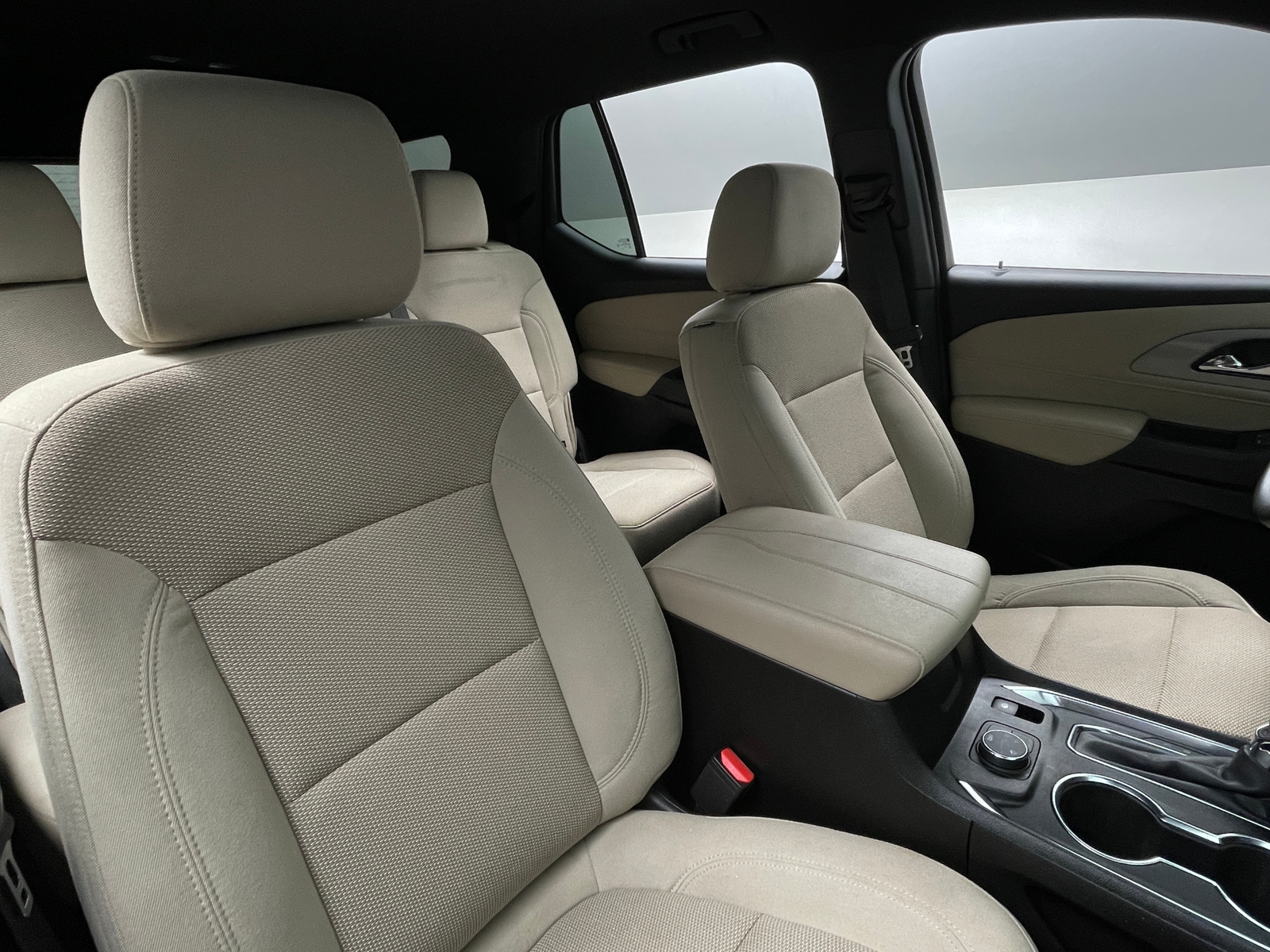 Thumbnail: 2023 Chevrolet Traverse - 2