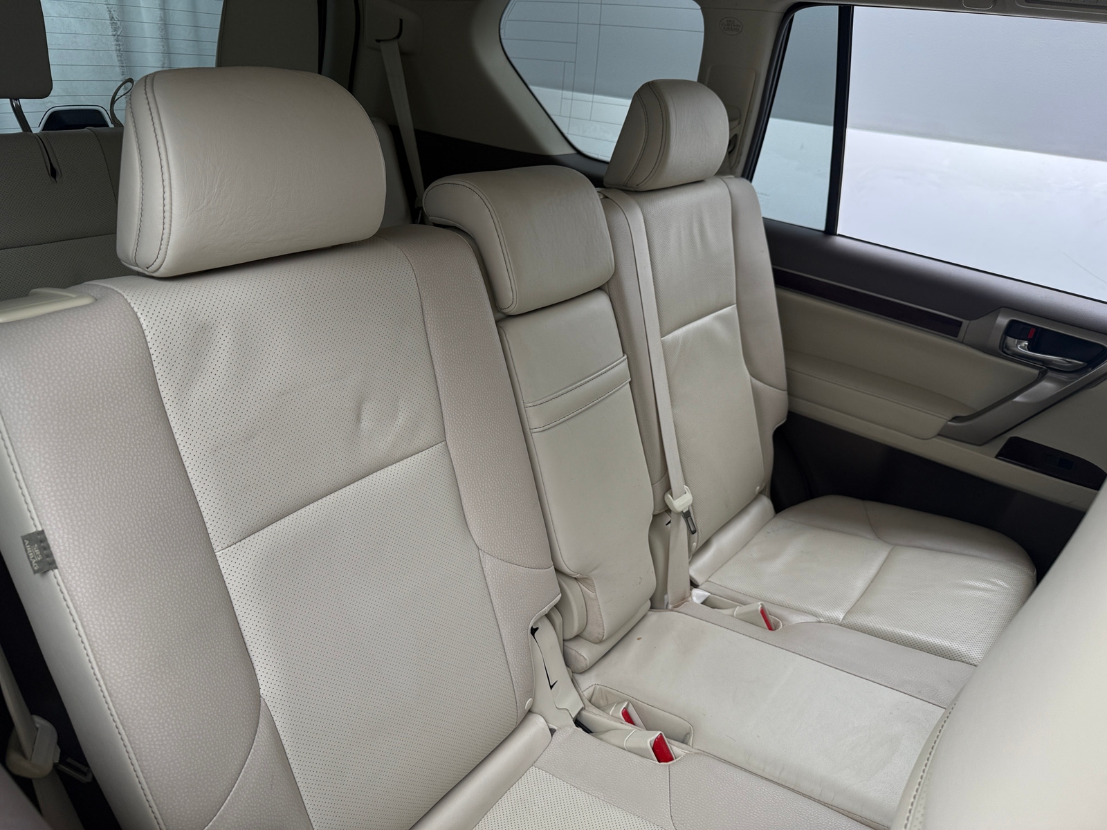 Thumbnail: 2017 Lexus GX - 5