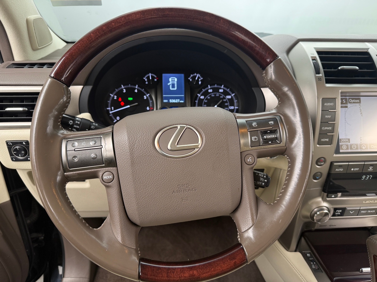 Thumbnail: 2017 Lexus GX - 4