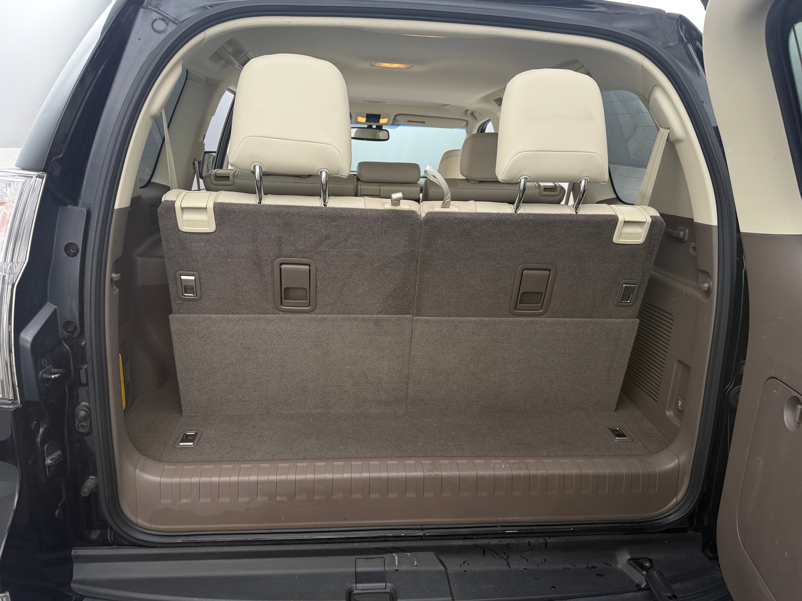 Thumbnail: 2017 Lexus GX - 6