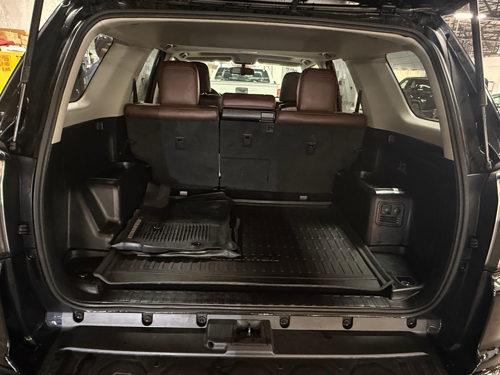 Thumbnail: 2018 Toyota 4Runner - 6