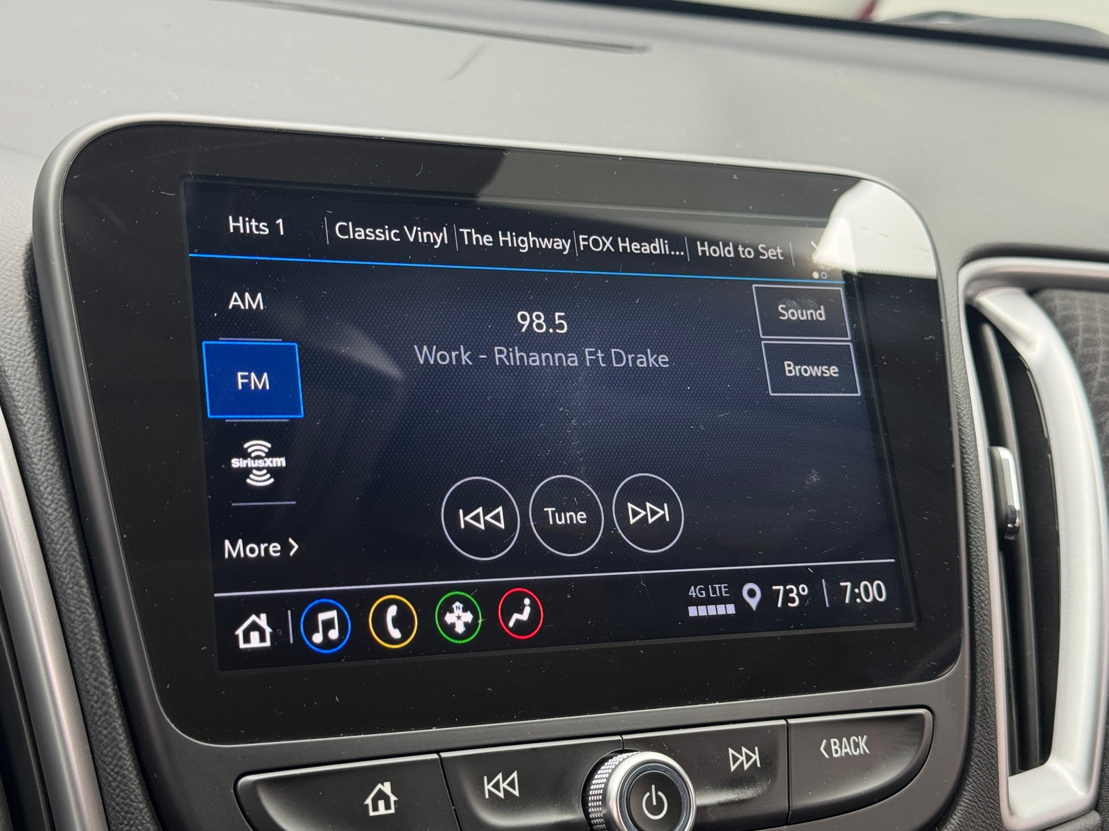 Thumbnail: 2025 Chevrolet Malibu - 4