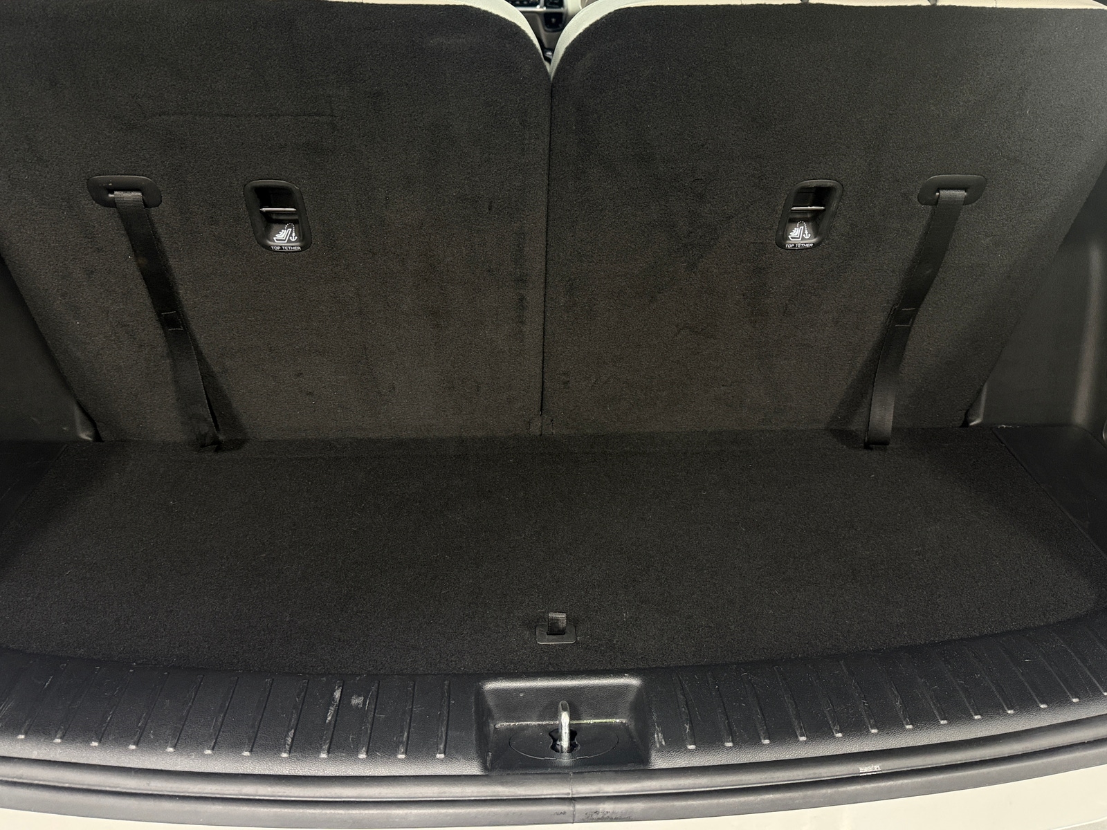 Thumbnail: 2023 Kia Sorento - 6