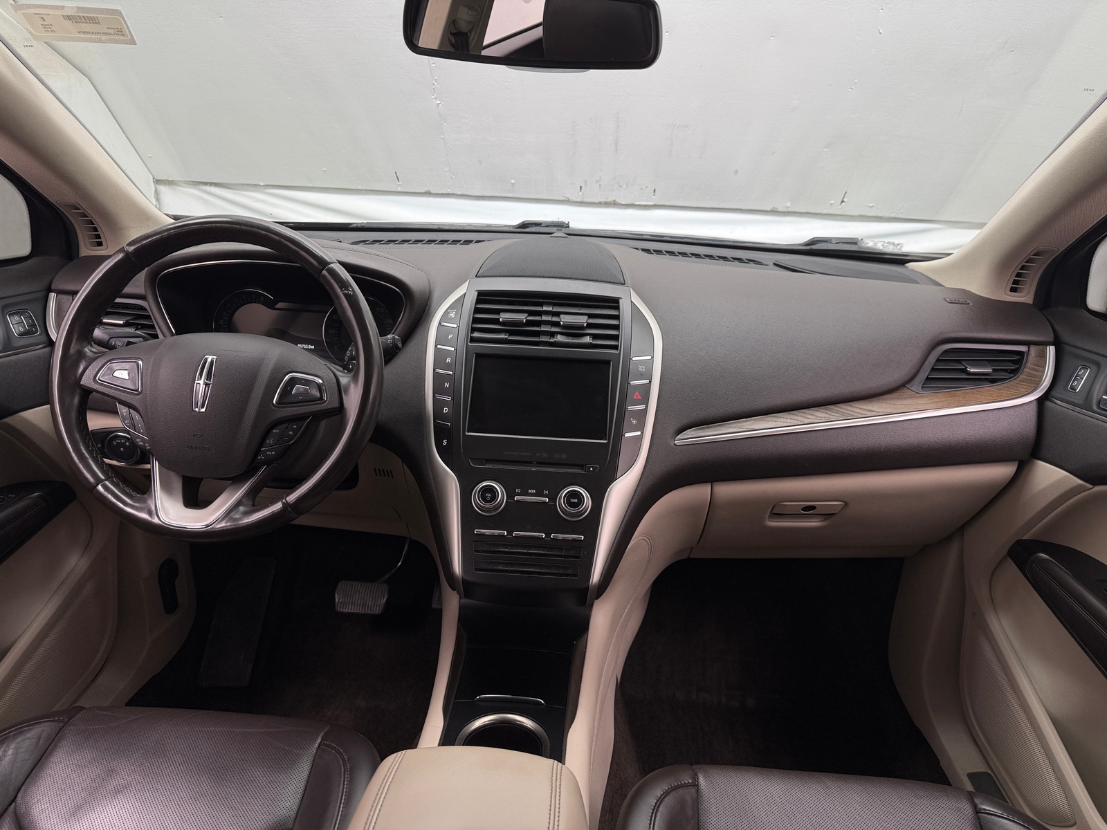 Thumbnail: 2019 Lincoln MKC - 2