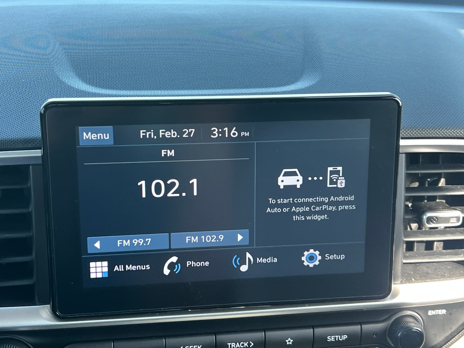 Thumbnail: 2025 Hyundai Venue - 4