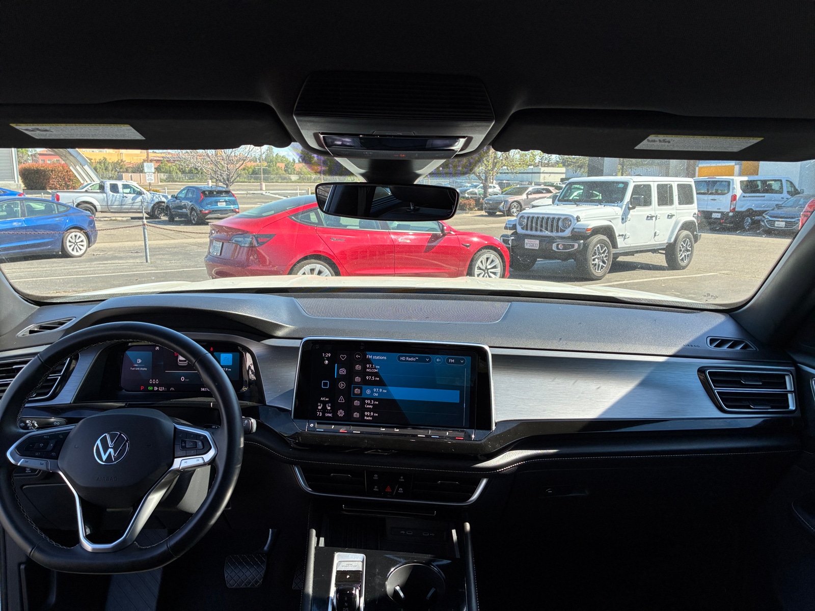 Thumbnail: 2025 Volkswagen Atlas - 3