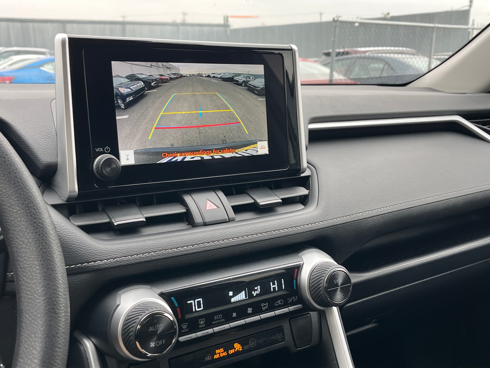 Thumbnail: 2025 Toyota RAV4 - 4