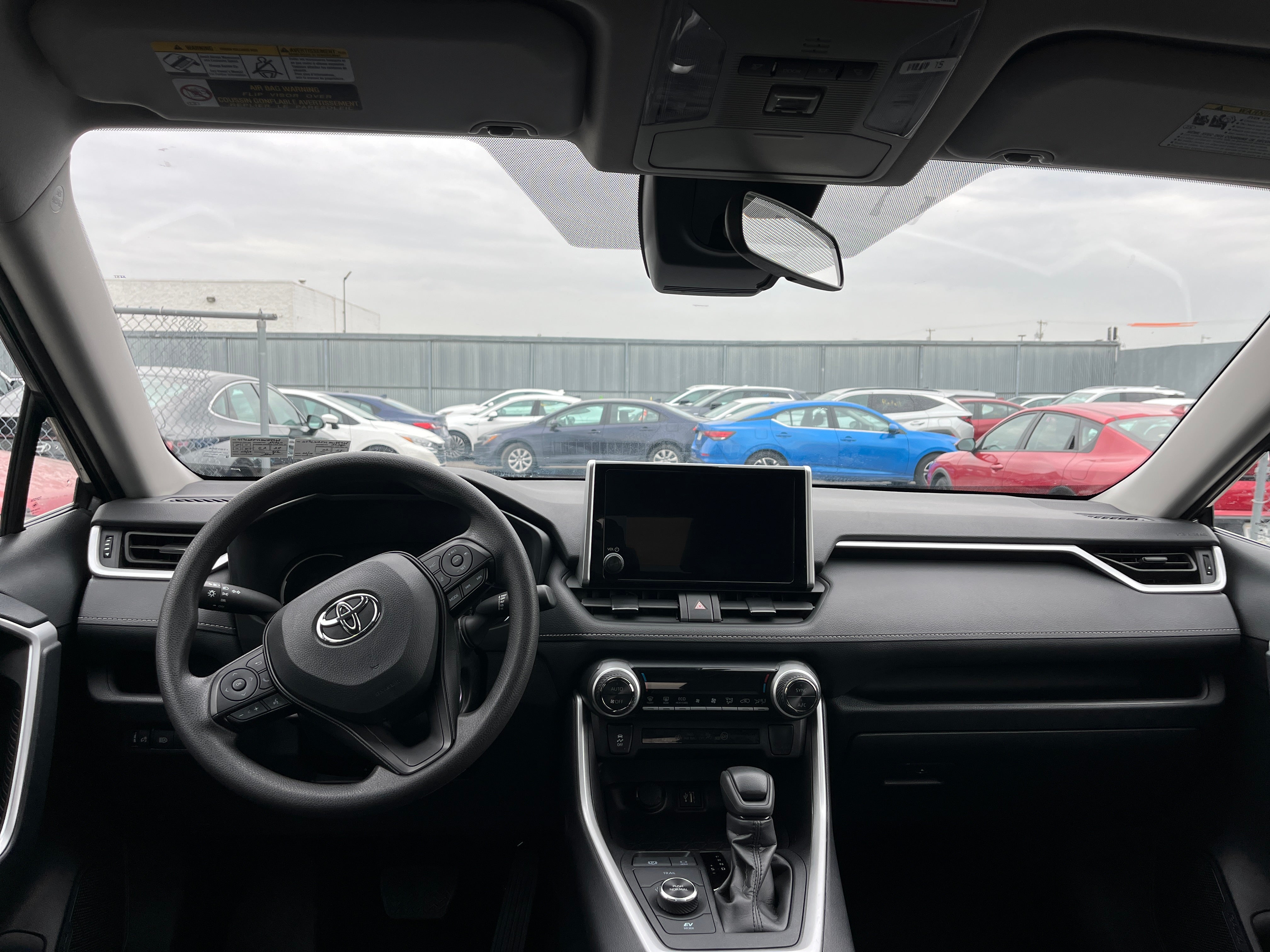 Thumbnail: 2025 Toyota RAV4 - 3