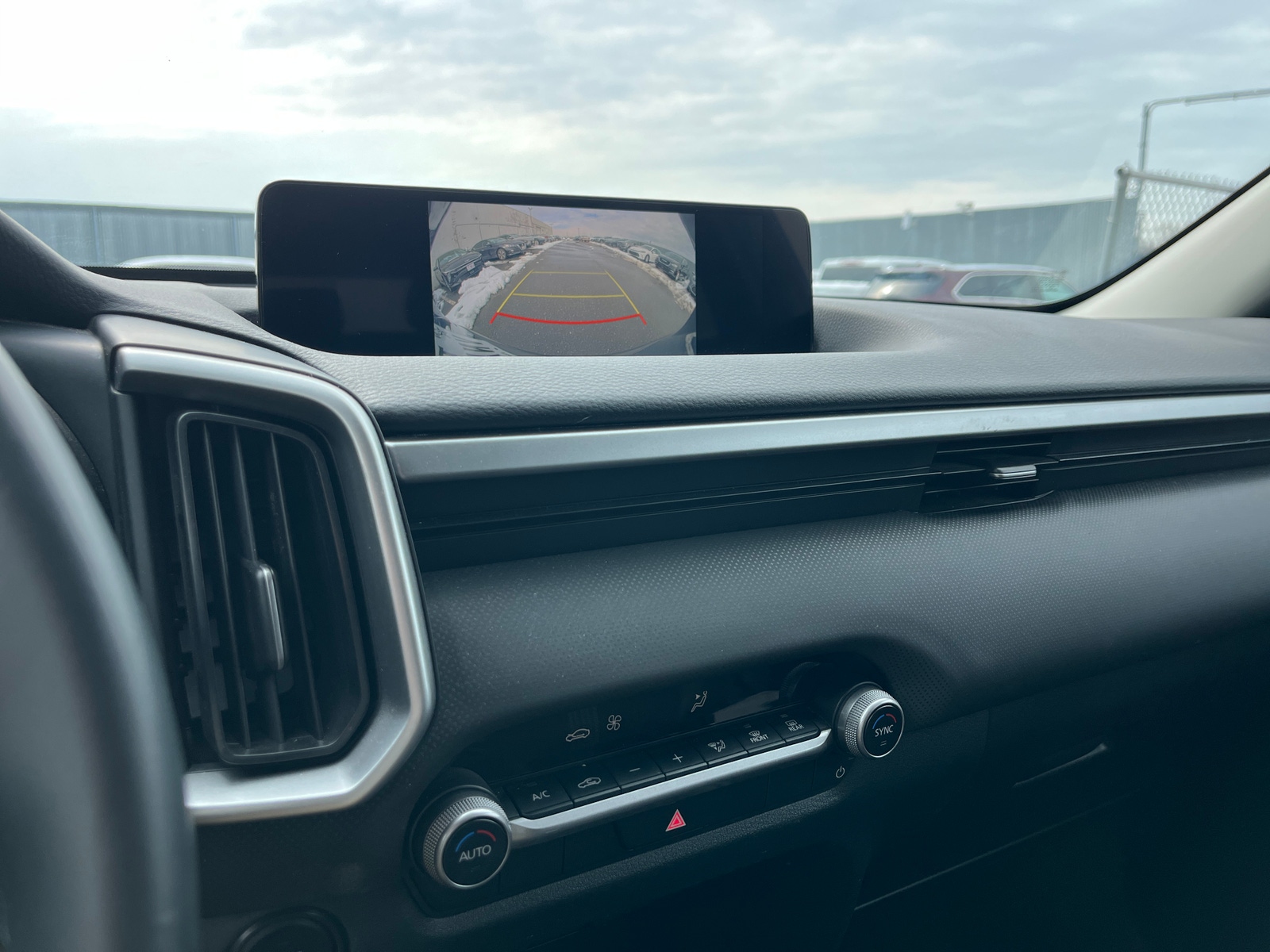 Thumbnail: 2025 Mazda CX-50 - 4