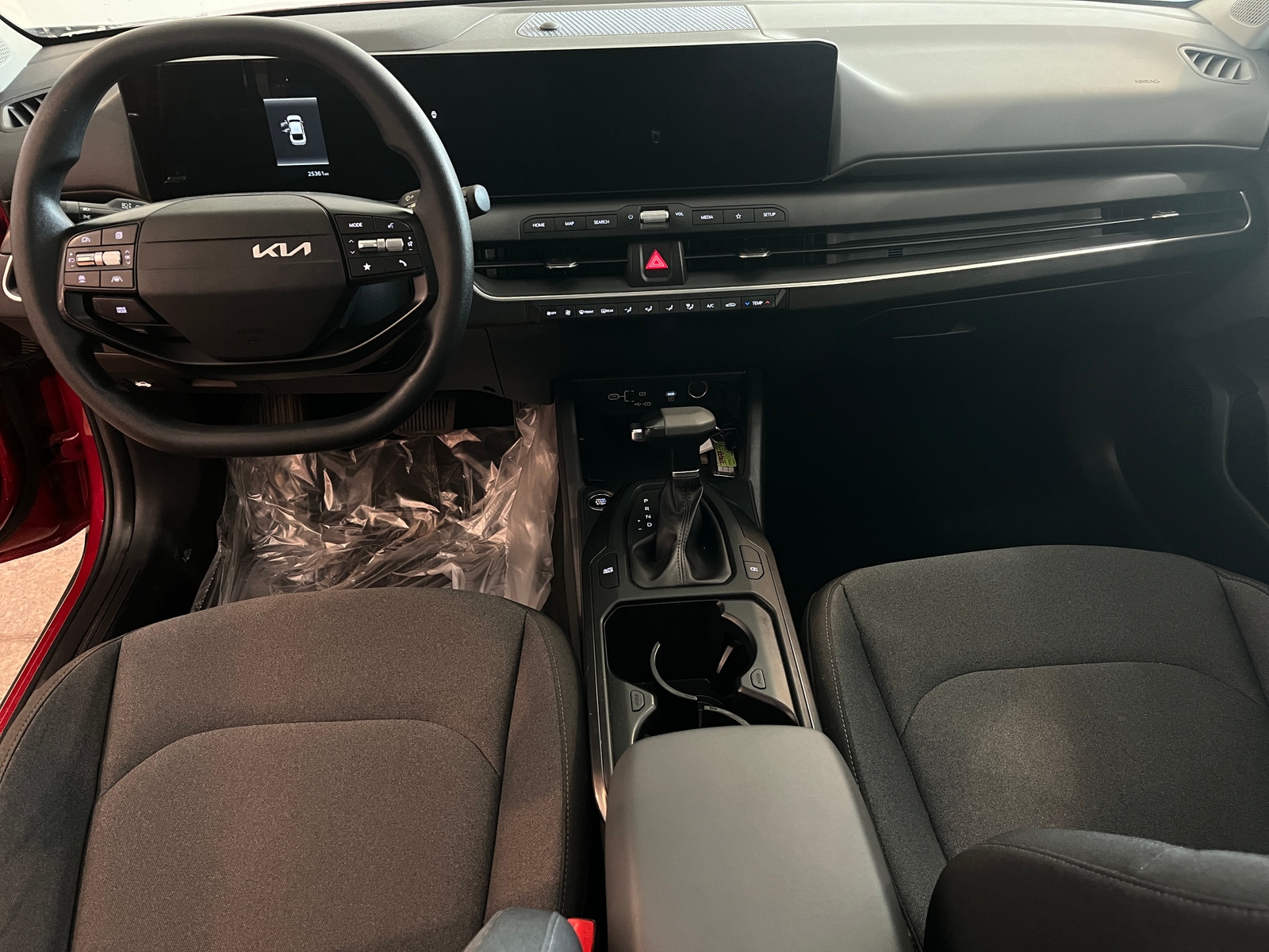 Thumbnail: 2025 Kia K4 - 3