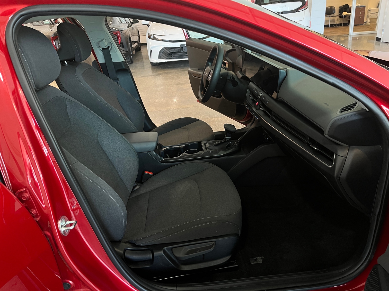 Thumbnail: 2025 Kia K4 - 2