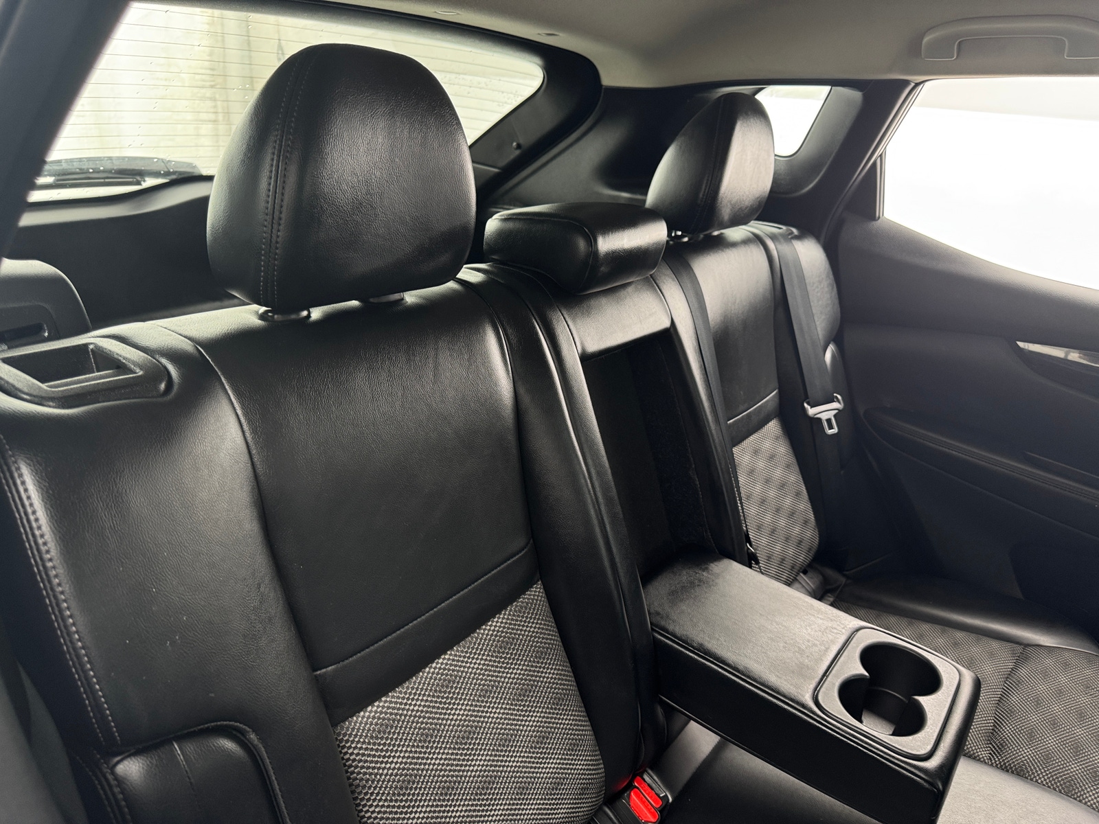 Thumbnail: 2022 Nissan Rogue Sport - 6