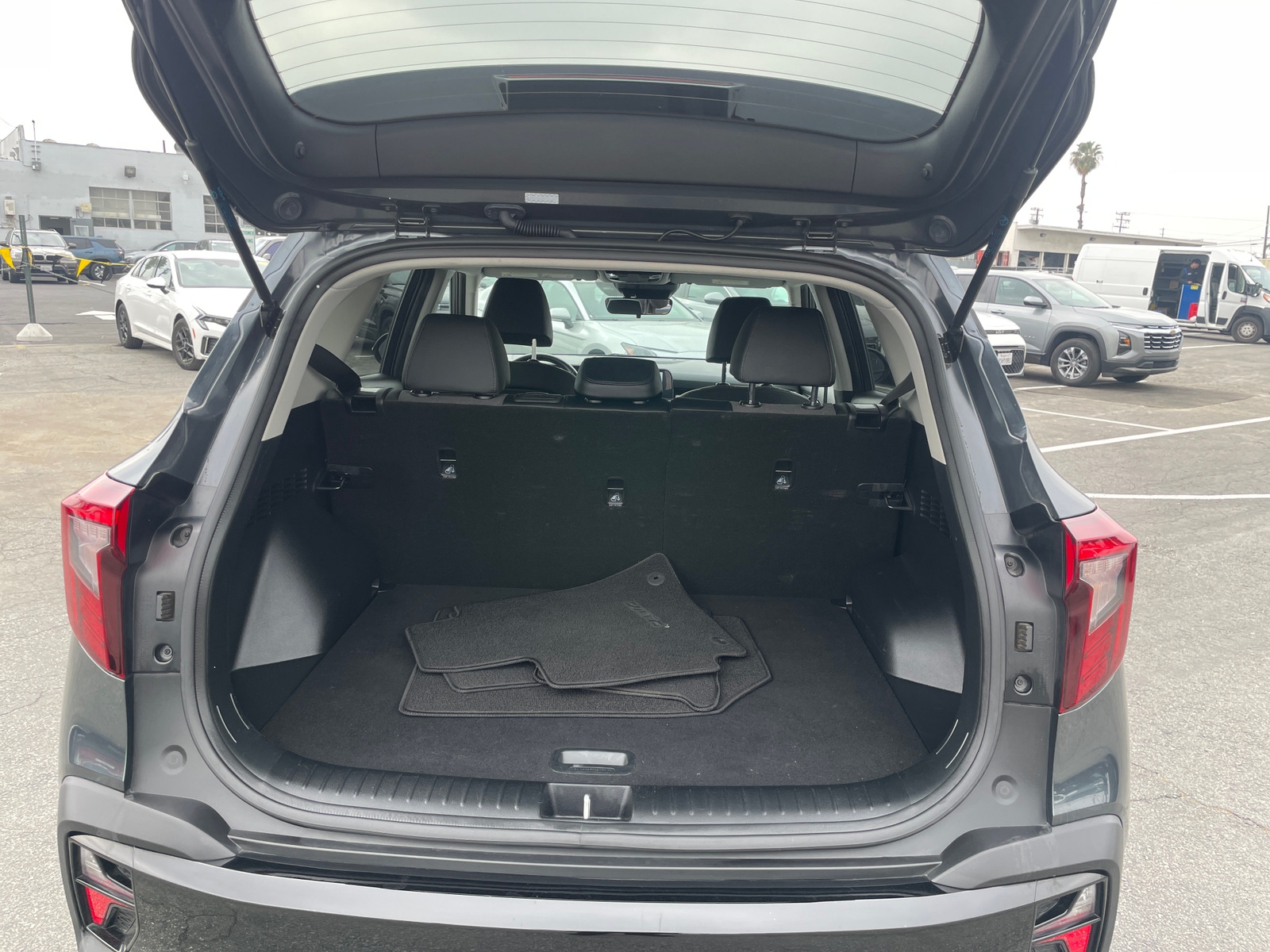 Thumbnail: 2025 Kia Seltos - 6