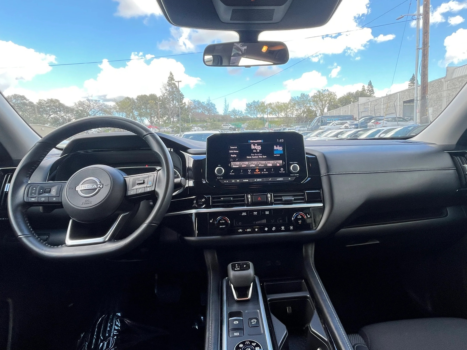 Thumbnail: 2025 Nissan Pathfinder - 3