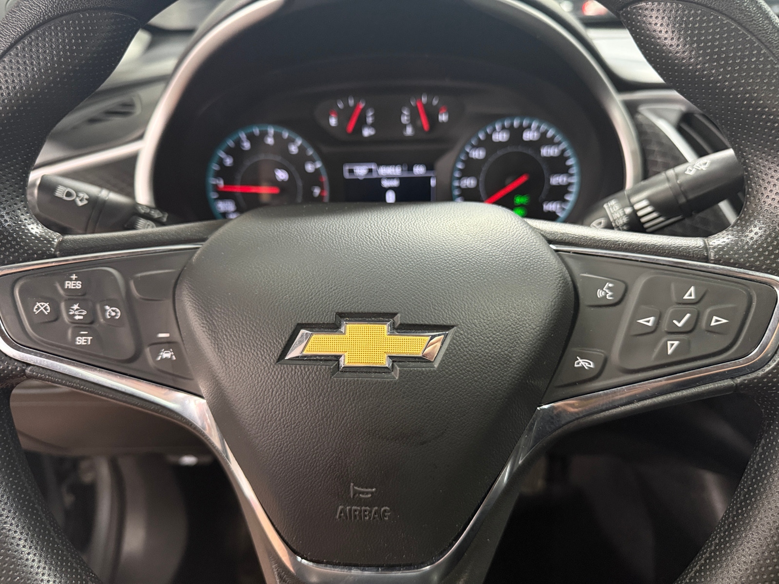 Thumbnail: 2024 Chevrolet Malibu - 5