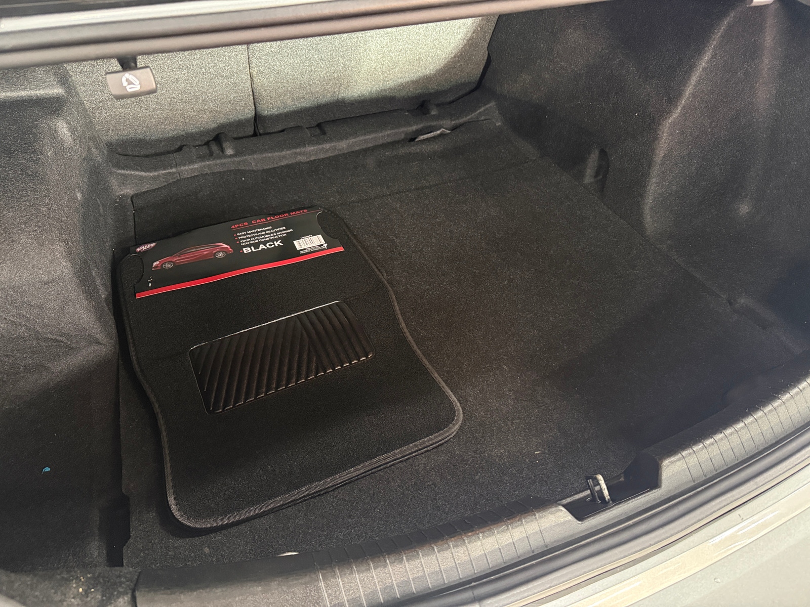 Thumbnail: 2024 Chevrolet Malibu - 7