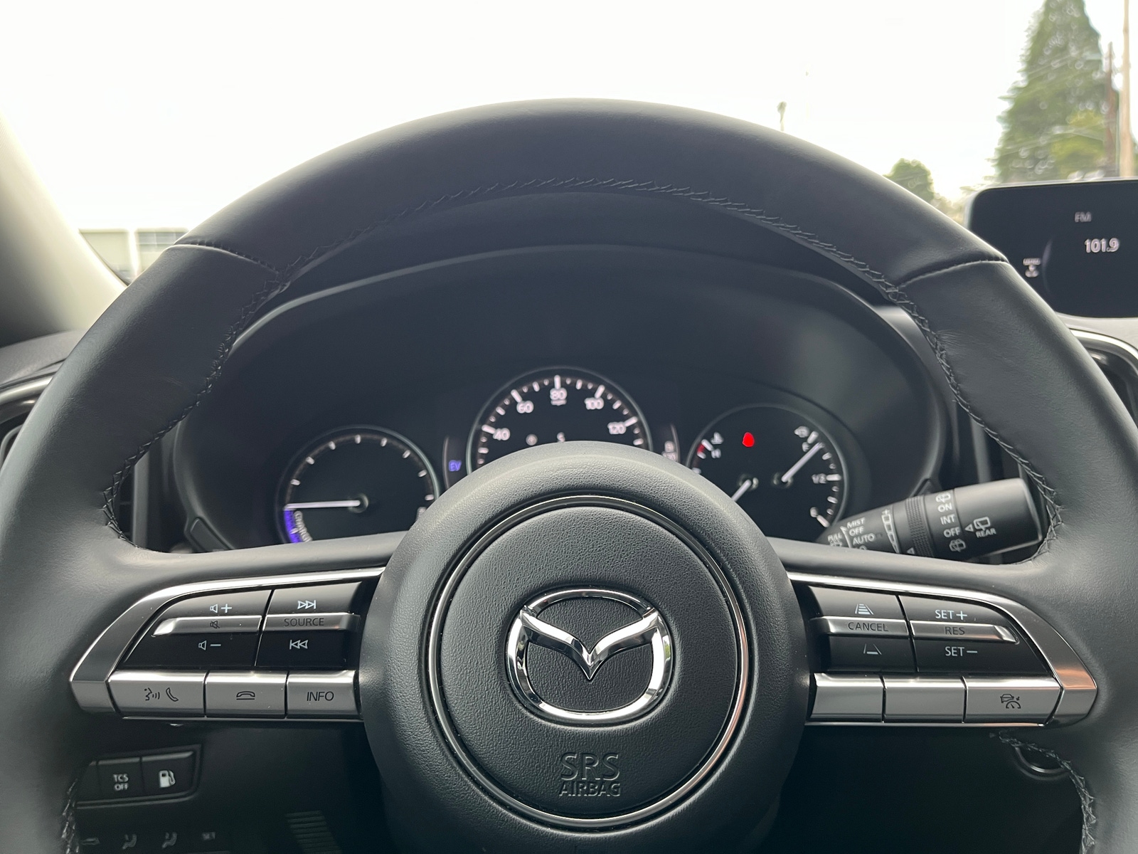 Thumbnail: 2025 Mazda CX-50 - 4