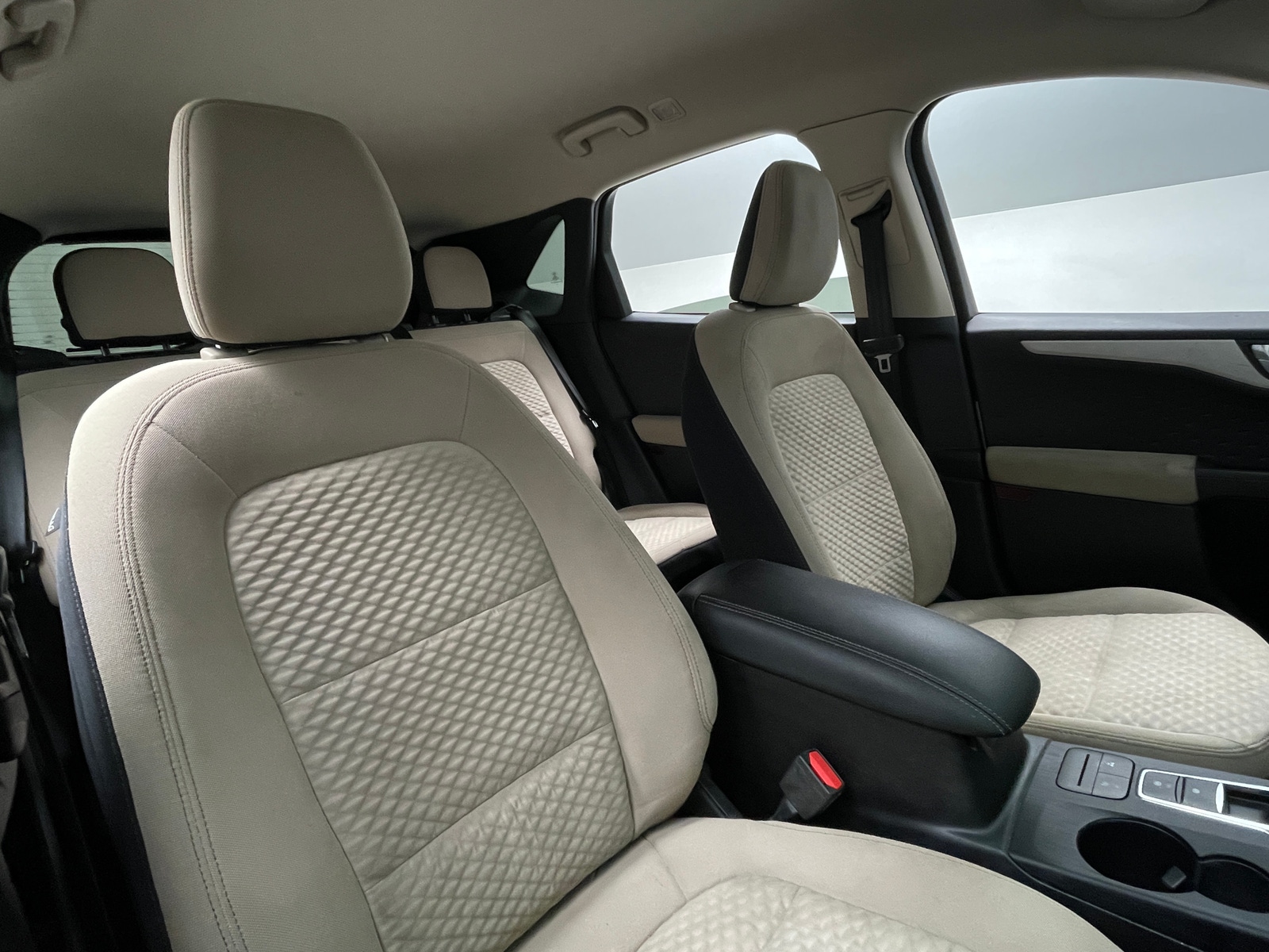 Thumbnail: 2020 Ford Escape - 2