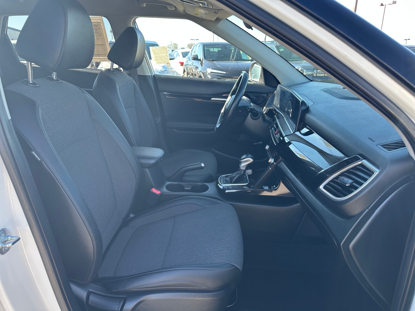 Thumbnail: 2025 Kia Seltos - 2