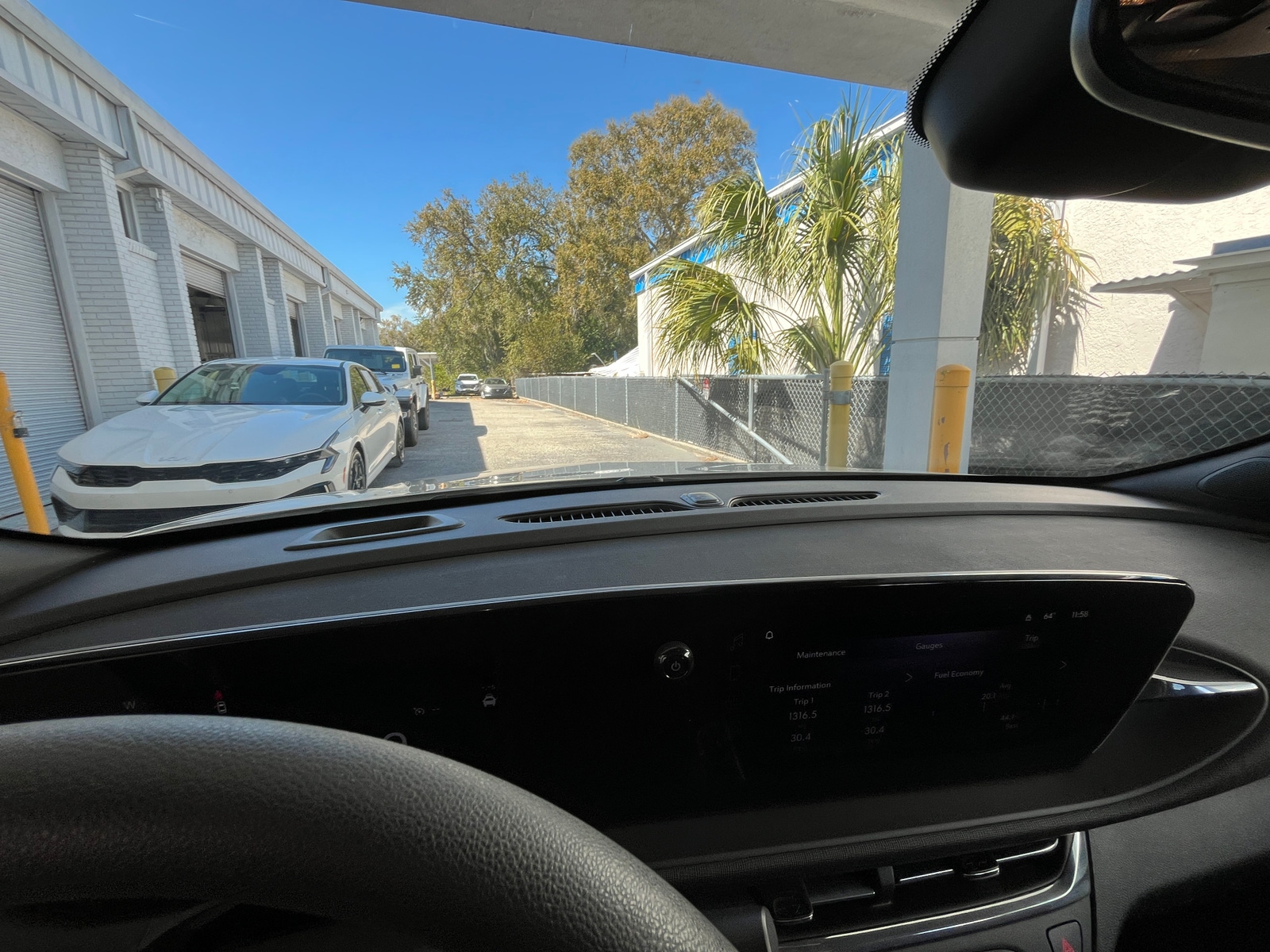 Thumbnail: 2025 Buick Envista - 3