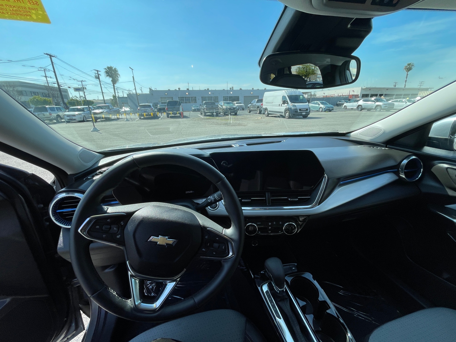 Thumbnail: 2025 Chevrolet Trax - 3