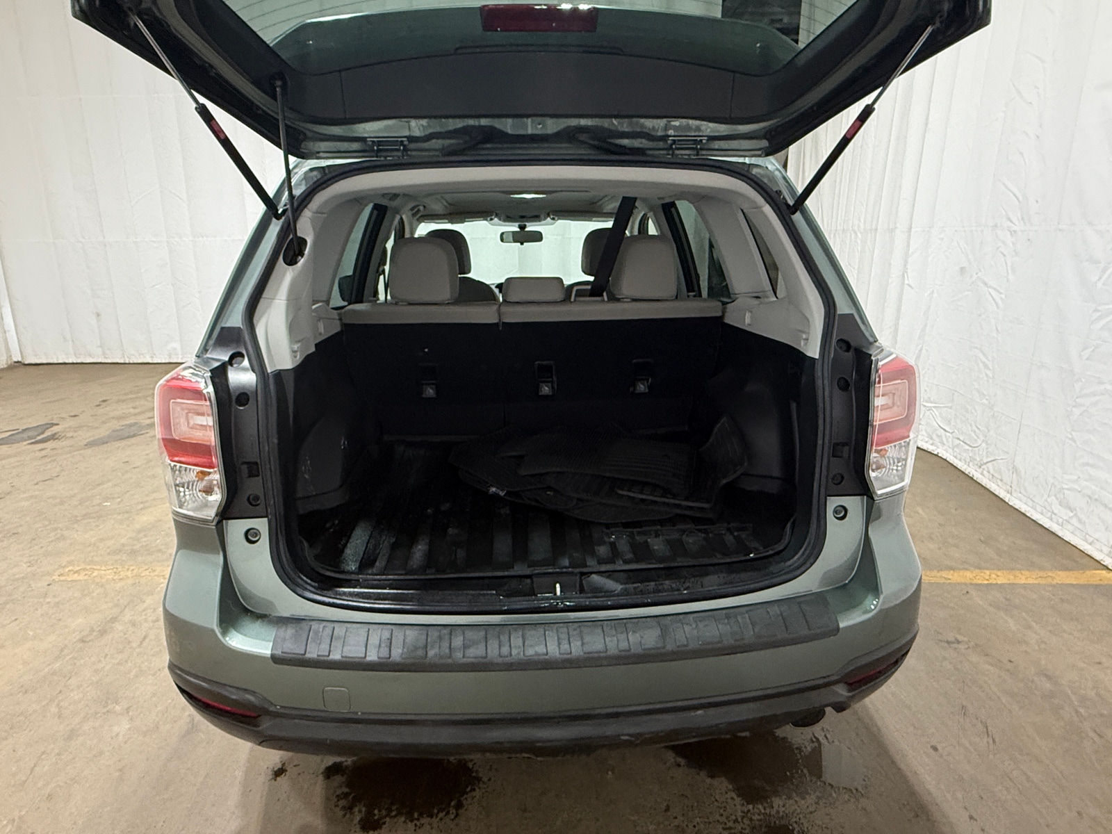 Thumbnail: 2018 Subaru Forester - 6