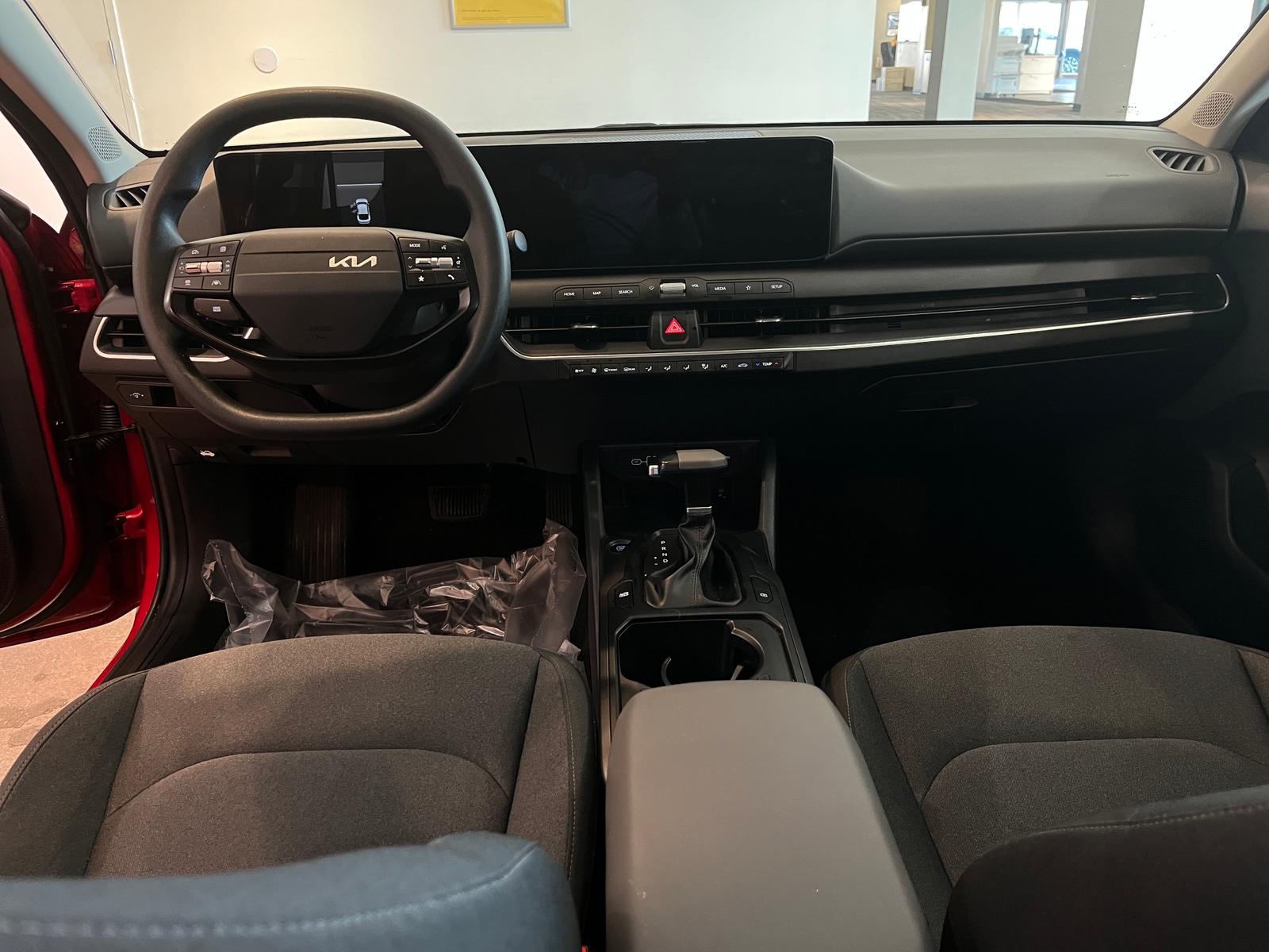 Thumbnail: 2025 Kia K4 - 3