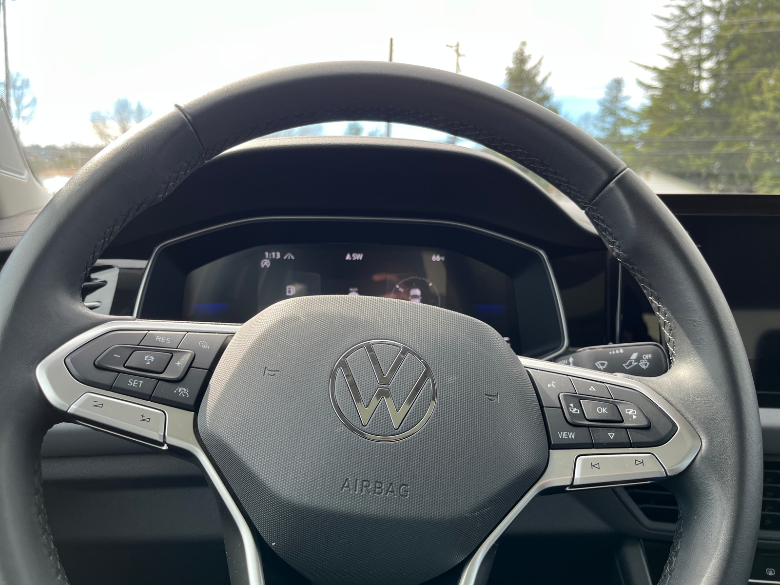 Thumbnail: 2025 Volkswagen Jetta - 4