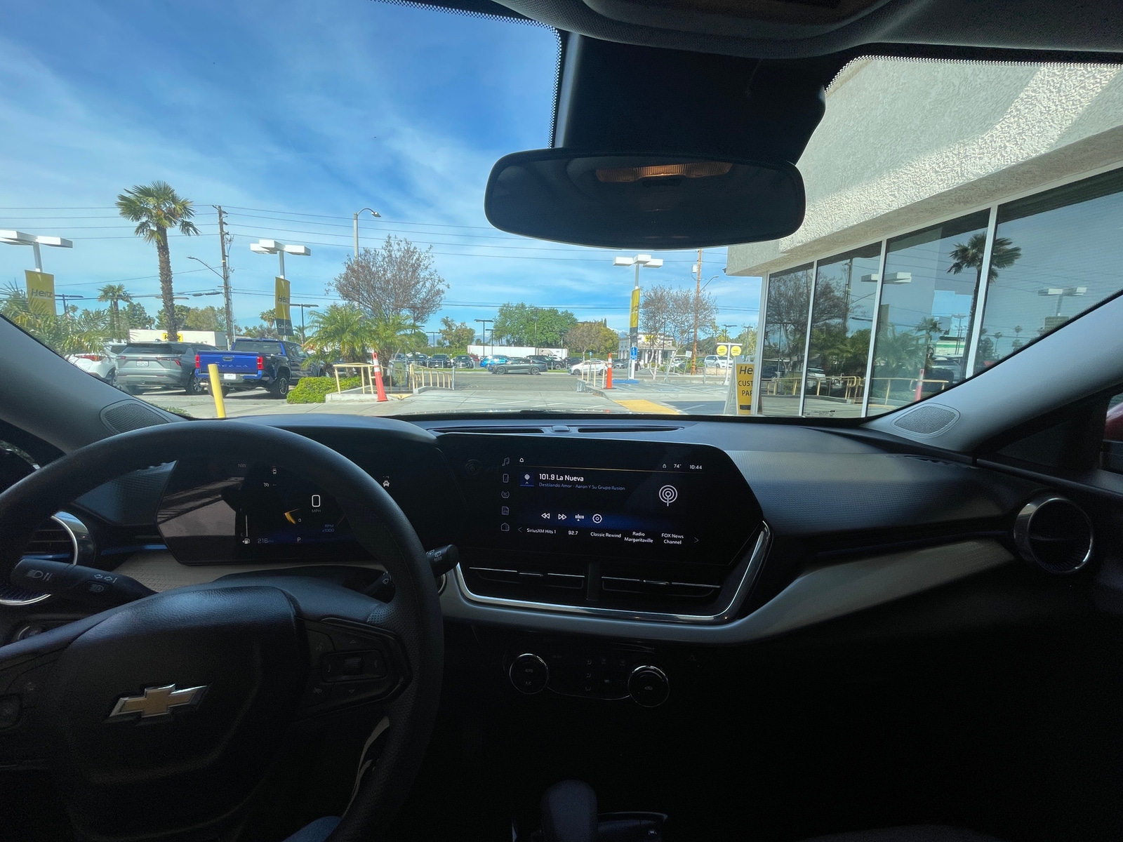 Thumbnail: 2025 Chevrolet Trax - 3