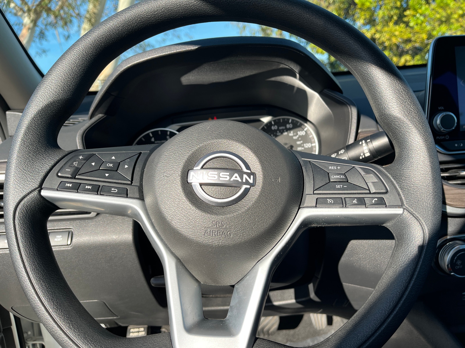 Thumbnail: 2025 Nissan Altima - 5